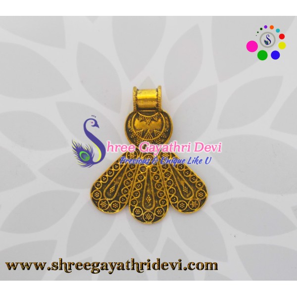 ANTIQUE GOLD PENDANT - 50*45 MM - SGAP43