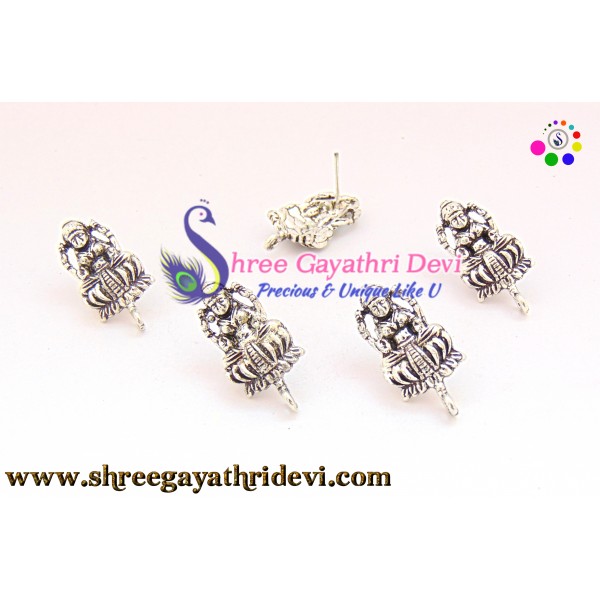 ANTIQUE SILVER STUDS - 30MM - SGAS53