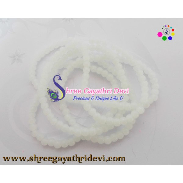GLASS BEADS - ALABASTER WHITE - 4MM