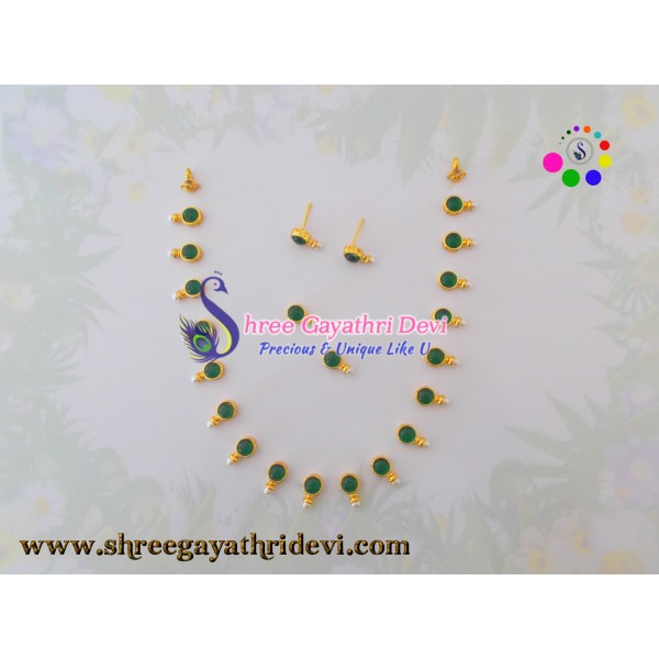 IMITATION KUNDAN JEWELLERY SET - GREEN - ROUND - SGIK05
