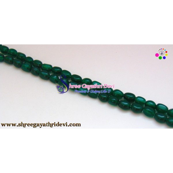 PLAIN TUMBLE GLASS BEADS - MEDIUM GREEN - 10MM